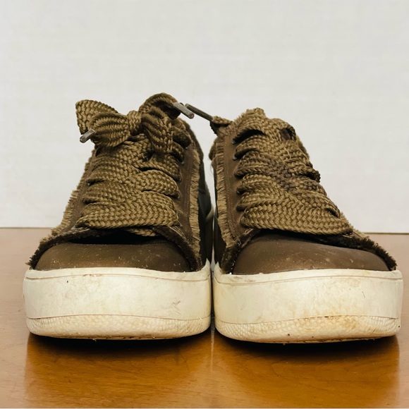 MOSSIMO Golden Brown Sneakers US7 - Picture 3 of 8